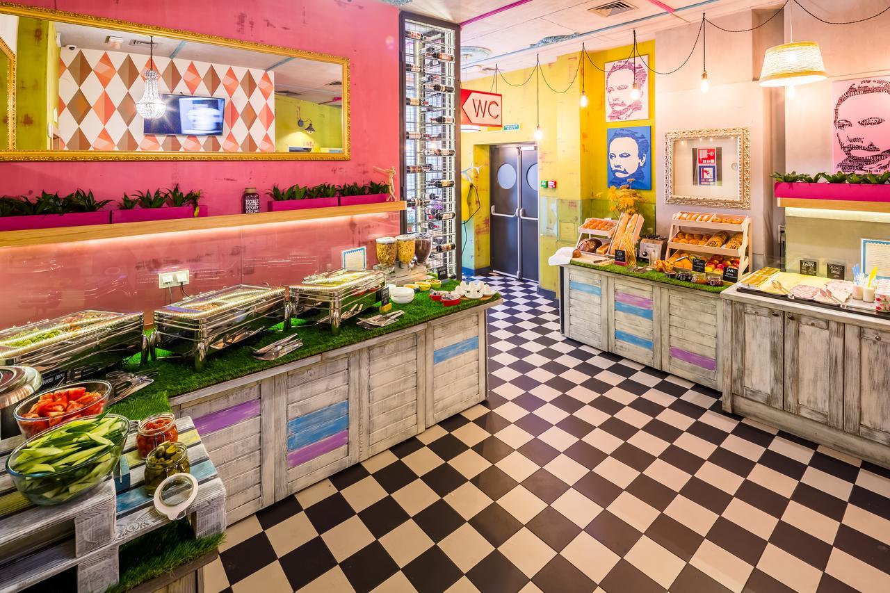 Ibis Styles Lviv Center Hotell Eksteriør bilde